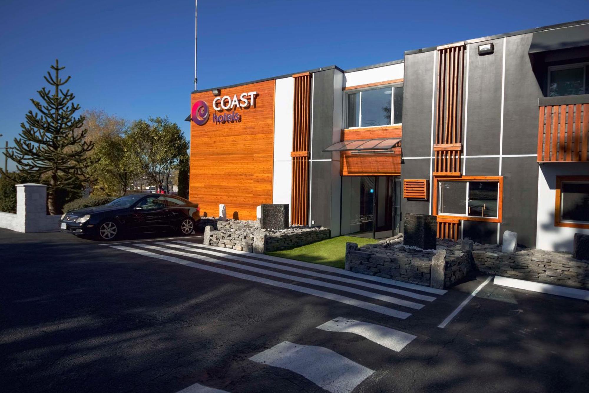 Coast Metro Vancouver Hotel Бернаби Экстерьер фото