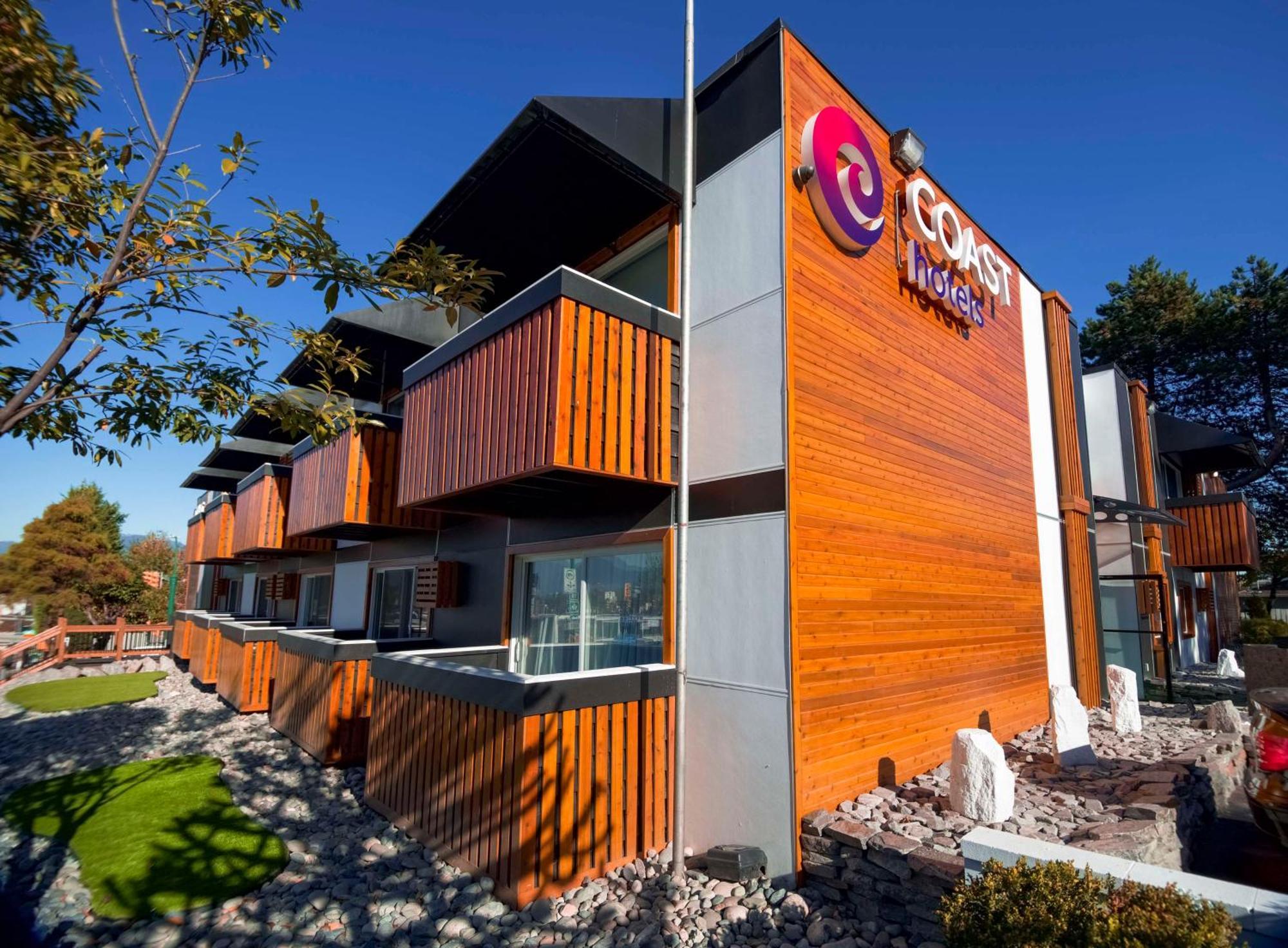 Coast Metro Vancouver Hotel Бернаби Экстерьер фото